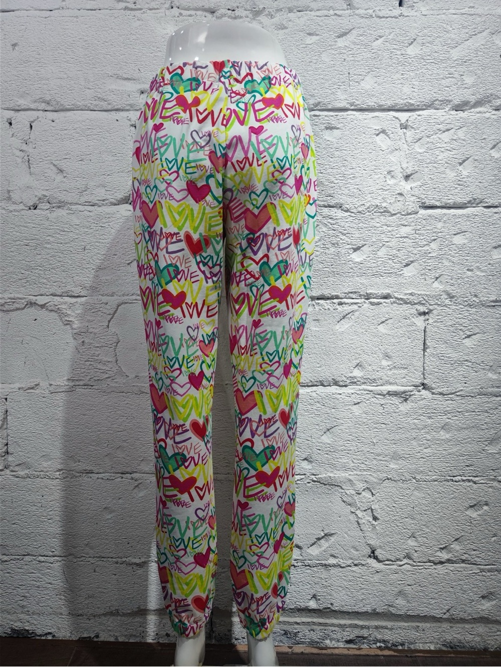 Women’s 'Love' Print Elastic Waist Jogger Pants - Multicolor